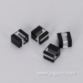 Frit-fused black and white quartz flow cells